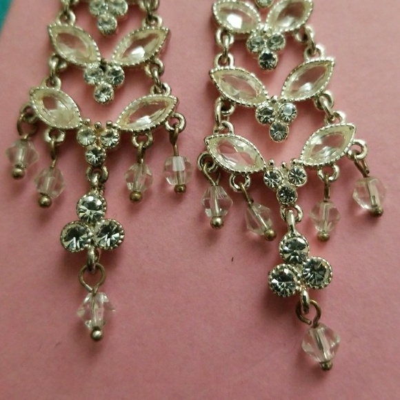 Fancy Boutique Bridal Silver Rhinestone earrings - Picture 2 of 4